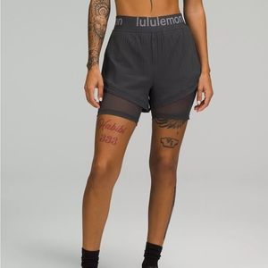 Lululemon Logo High Waisted Shorts SZ 4
